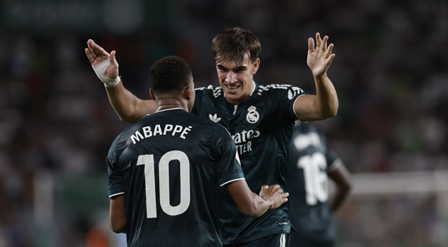 Carlos Espi đang được ưu ti&ecirc;n hơn Endrick. (Ảnh: EPA Images)