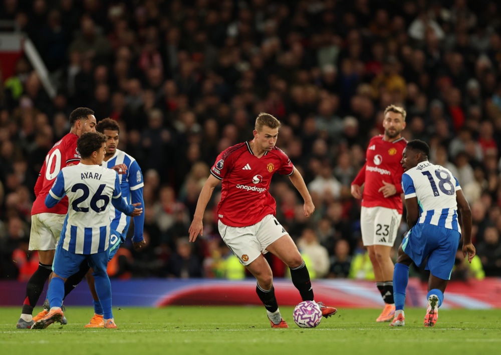 Dấu hiệu cho thấy De Ligt đã sẵn sàng tái xuất ở Man Utd