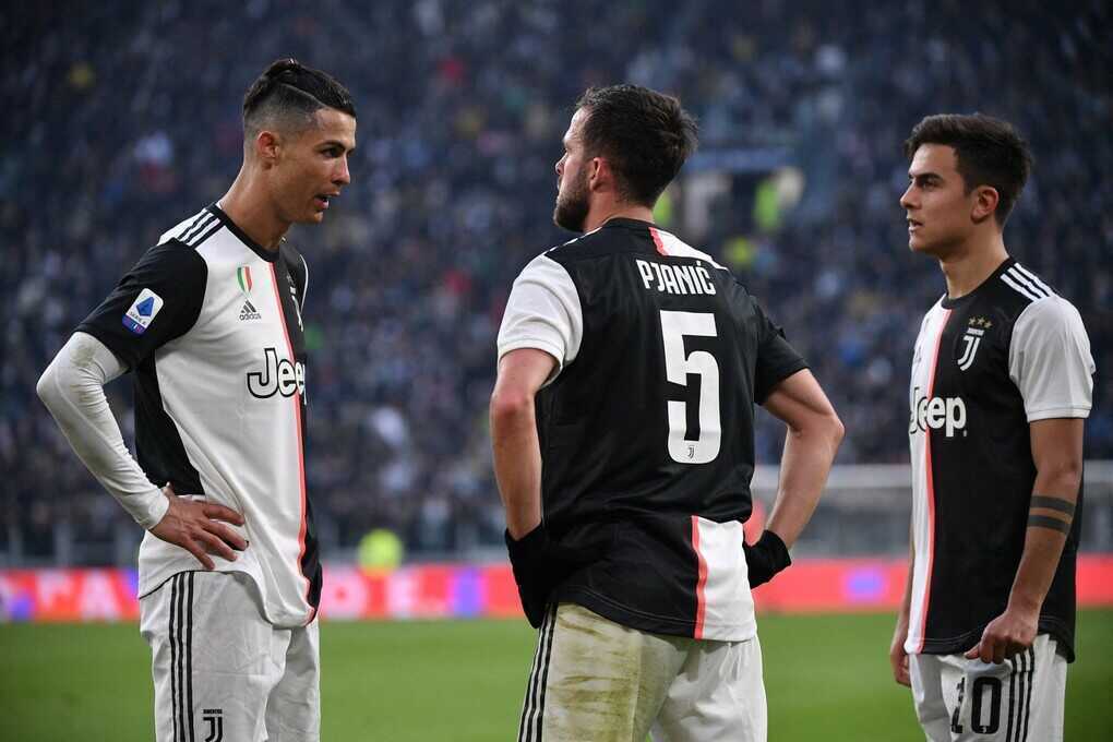 Đồng đội cũ kể mánh khóe tranh Ronaldo sút phạt