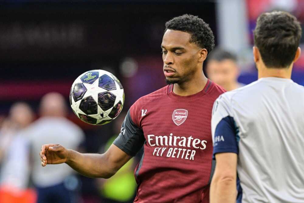 Timber báo tin về thể lực trước trận Arsenal gặp Leeds