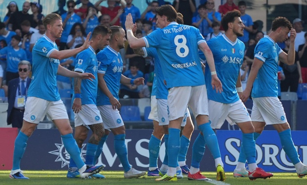 McTominay được bật đèn xanh trở lại tập luyện cho Napoli