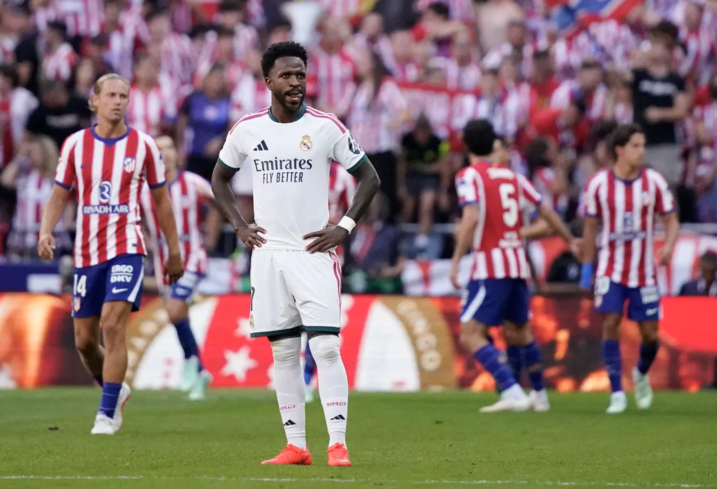 Cú trượt giá 70 triệu euro của Vinicius
