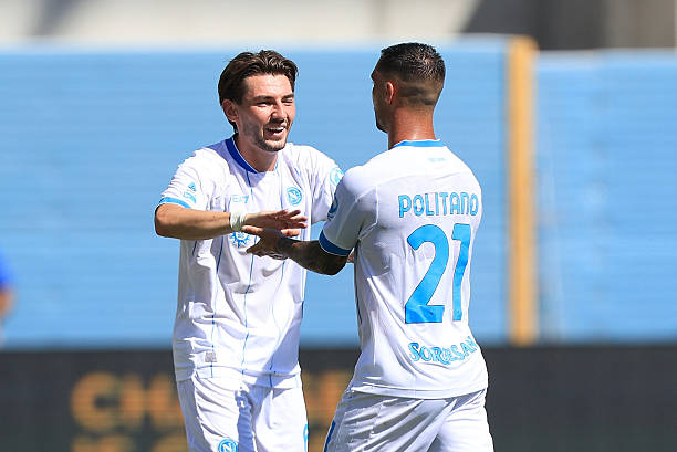 Soi trận Napoli vs Frosinone: Giải mã hiện tượng