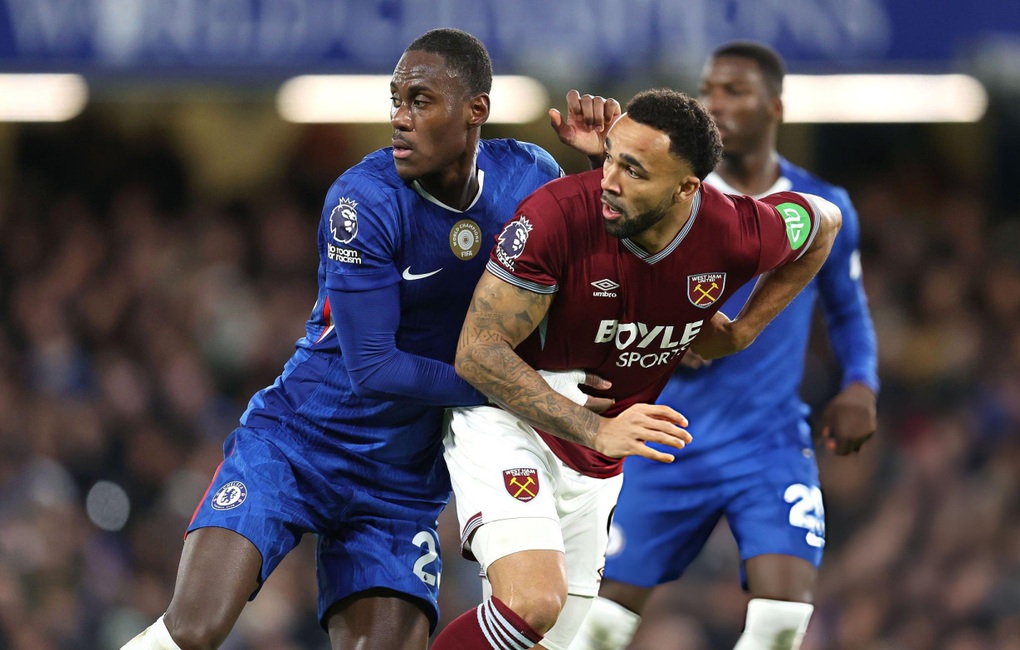 Chelsea ngược dòng West Ham, làm nên lịch sử ở Ngoại hạng Anh