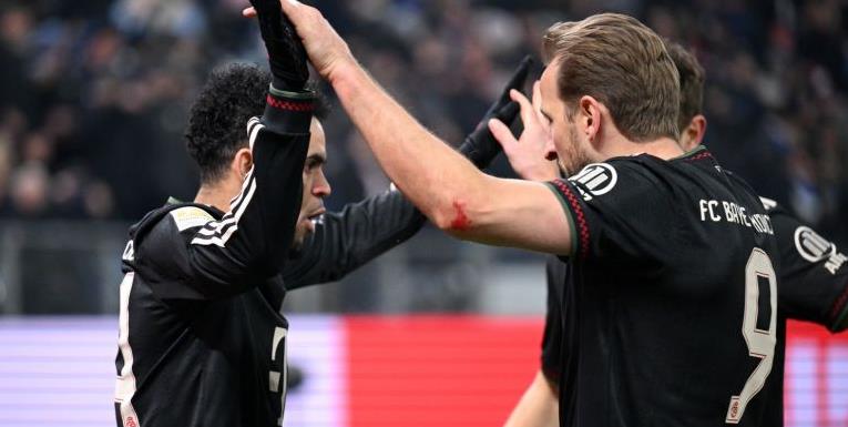 Diaz v&agrave; Kane kh&ocirc;ng thể gi&uacute;p Bayern gi&agrave;nh trọn vẹn 3 điểm.