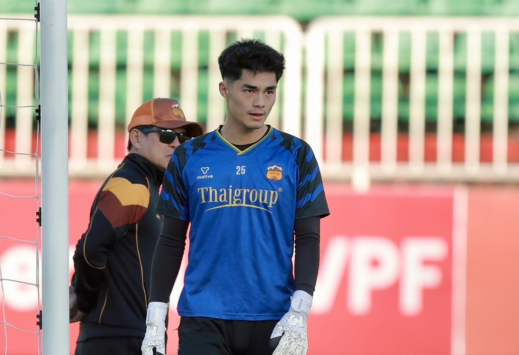 Cựu tuyển thủ khuyên Trần Trung Kiên xuất ngoại