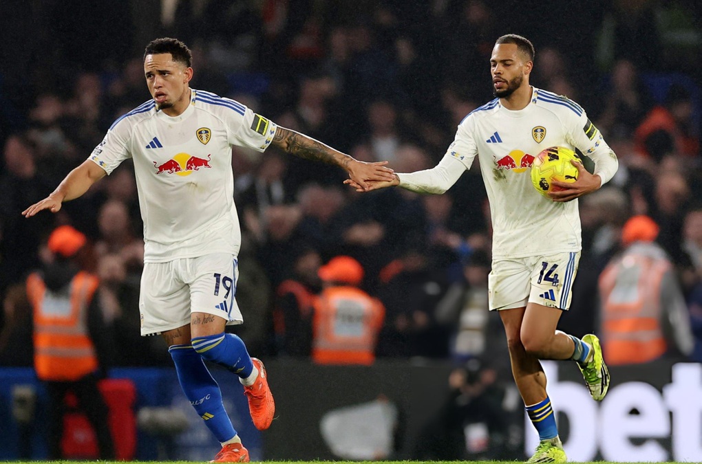 Leeds gây sốc tại Stamford Bridge, cầm hòa Chelsea sau khi bị dẫn hai bàn - 2