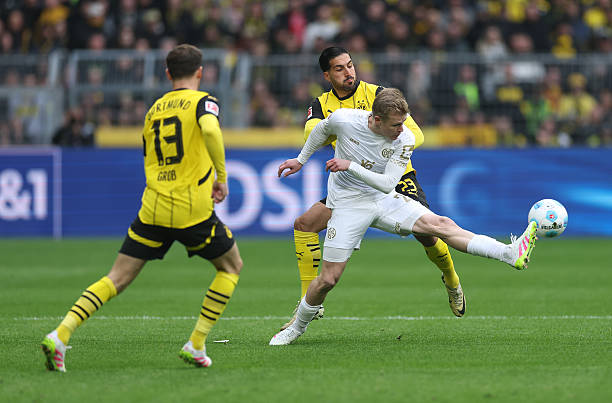 Mainz kh&oacute; l&agrave;m n&ecirc;n bất ngờ trước Dortmund. 