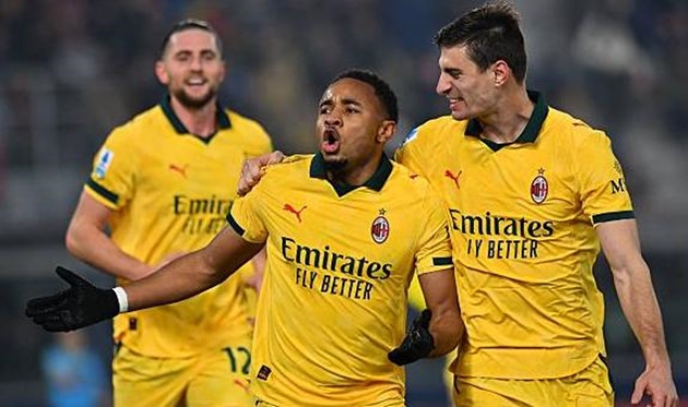 AC Milan được đ&aacute;nh gi&aacute; cao hơn Pisa về mọi mặt.