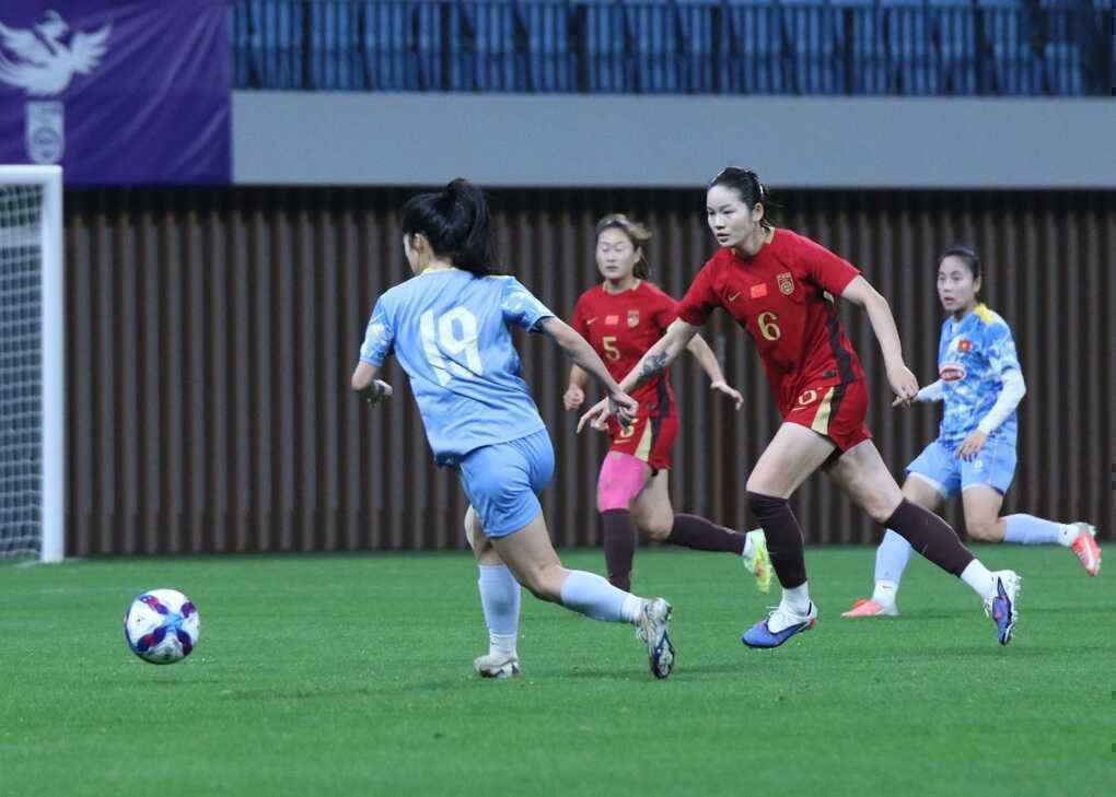 Thanh Nhã: ~Tuyển nữ Việt Nam rút ra được nhiều bài học đáng quý~