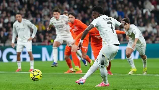 Arbeloa tìm ra công thức giúp Vinicius bùng nổ