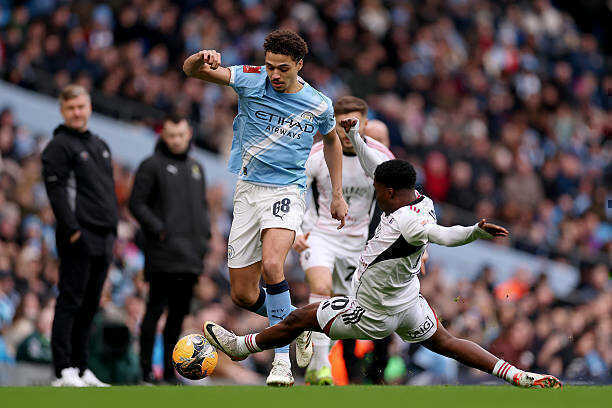 C&oacute; nhiều yếu tố khiến Man City chơi k&eacute;m trước Salford. 