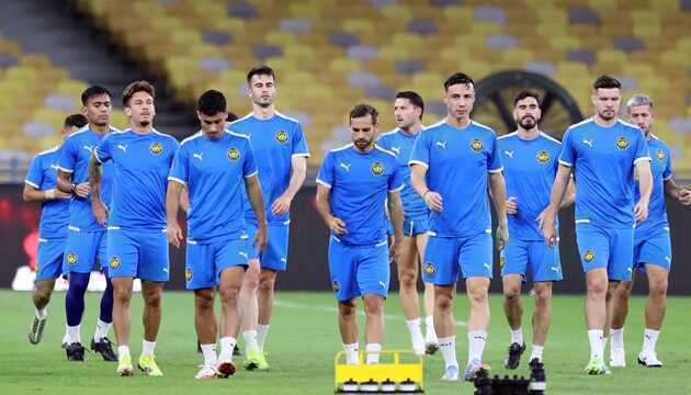 Malaysia sẽ phải trả gi&aacute; cho ch&iacute;nh những việc l&agrave;m của họ, nhưng nhiệm vụ của ĐT Việt Nam l&agrave; 3 điểm cho mục ti&ecirc;u dự Asian Cup.