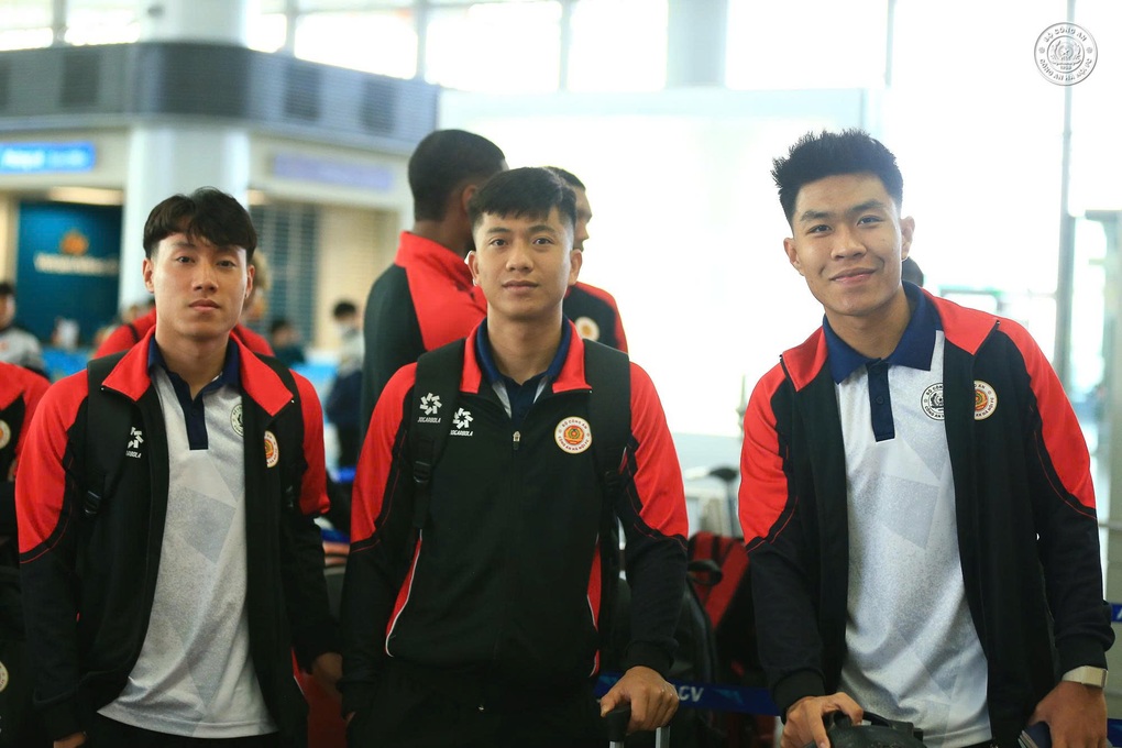 Đình Bắc và đồng đội sang Singapore thi đấu ở Cúp C2 châu Á - 2