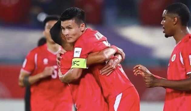 C&ocirc;ng an H&agrave; Nội đủ sức ghi 3 b&agrave;n v&agrave;o lưới Tampines Rovers.