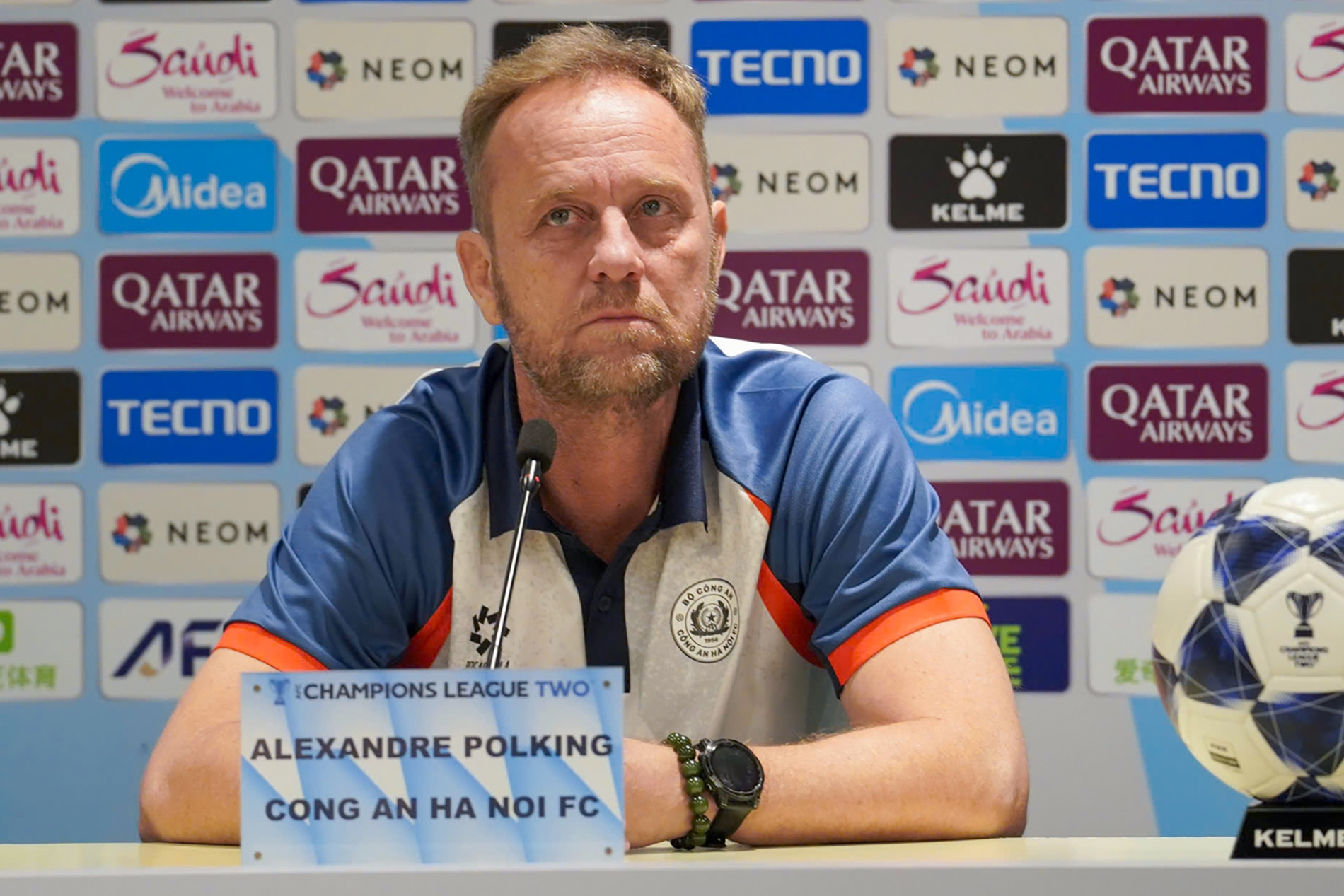 HLV Polking nói điều bất ngờ khi CAHN bị xử thua 0-3 ở Cúp châu Á