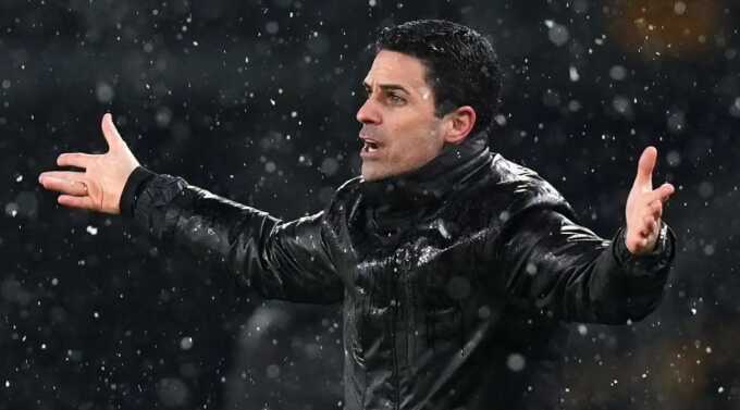 Arteta: `Arsenal đáng nhận mọi chỉ trích`