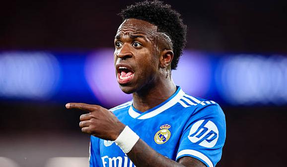 Vinicius tiếp bước Ronaldo trở thành ông hoàng Champions League