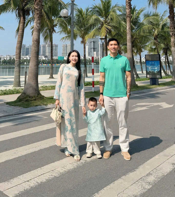 van hau hai my 1.jpg