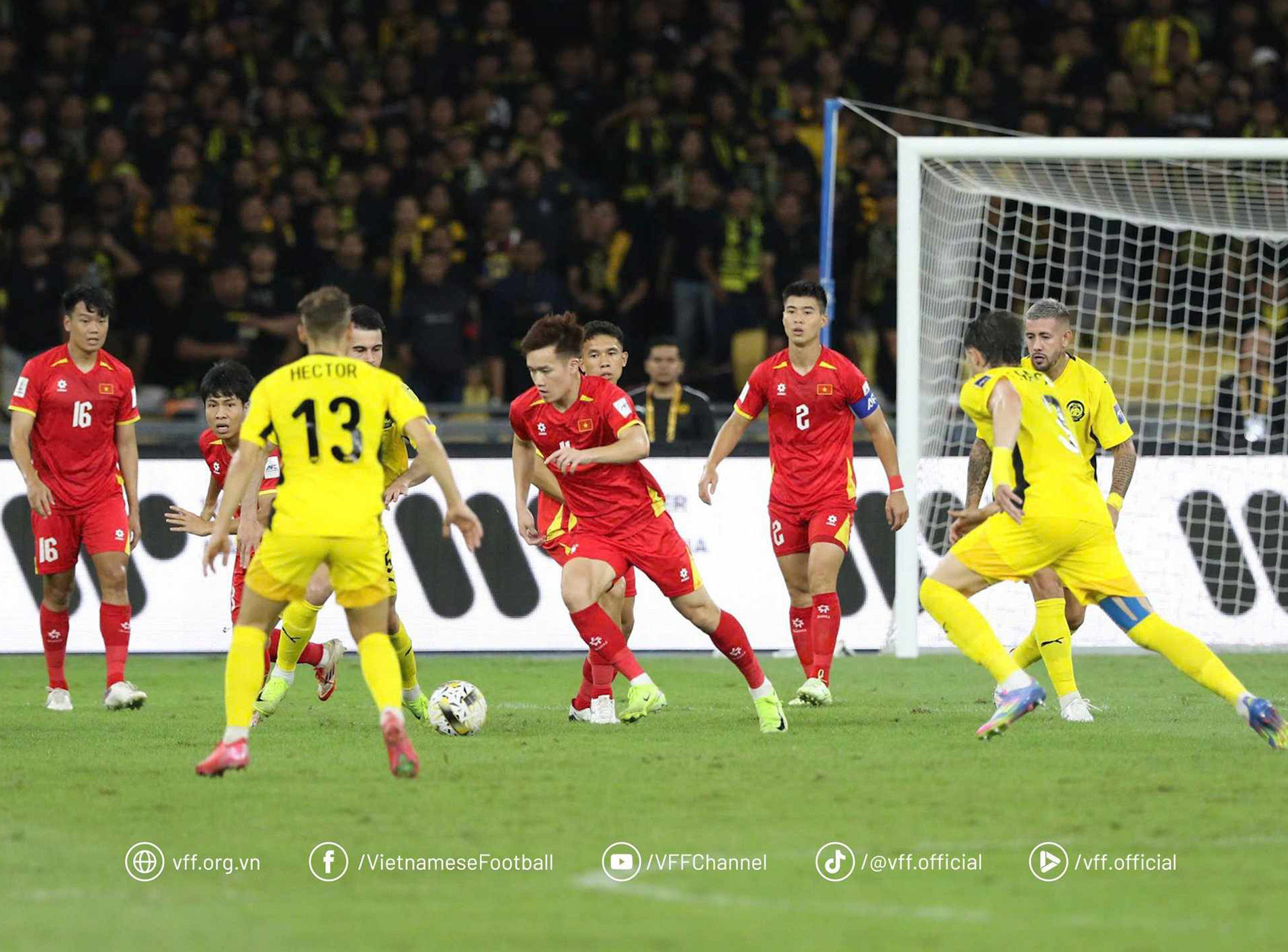 Malaysia sắp mất 6 điểm, tuyển Việt Nam lên dẫn đầu bảng F