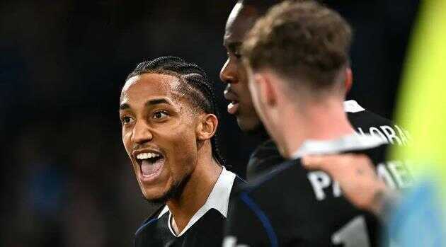 Rooney dự báo Chelsea sớm vỡ mộng Champions League