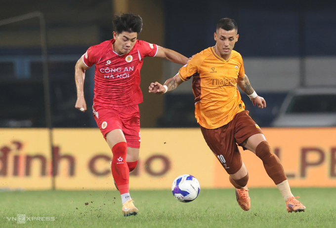 CAHN thắng liền 7 trận ở V-League