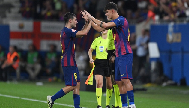 Mất De Jong, Flick chốt cặp Pedri - Bernal đấu Villarreal