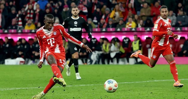 Nicolas Jackson hóa người thừa trước đại chiến Dortmund