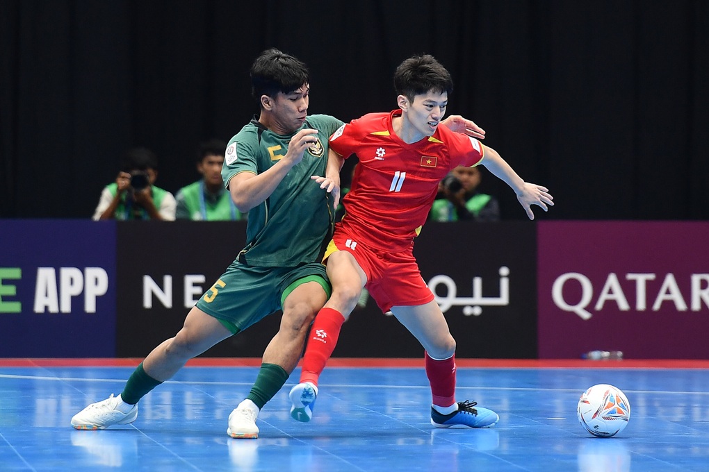 HLV Indonesia tuyên bố bất ngờ khi đội nhà thắng futsal Việt Nam - 2