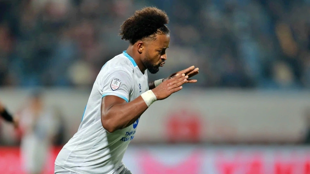 Báo Malaysia so sánh đẳng cấp Xuân Son với 3 cầu thủ nhập tịch gian lận