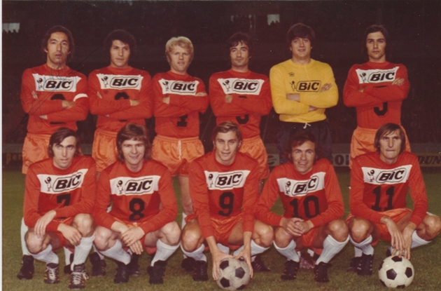 Paris FC v&agrave; PSG c&oacute; chung 1 điểm khởi đầu.