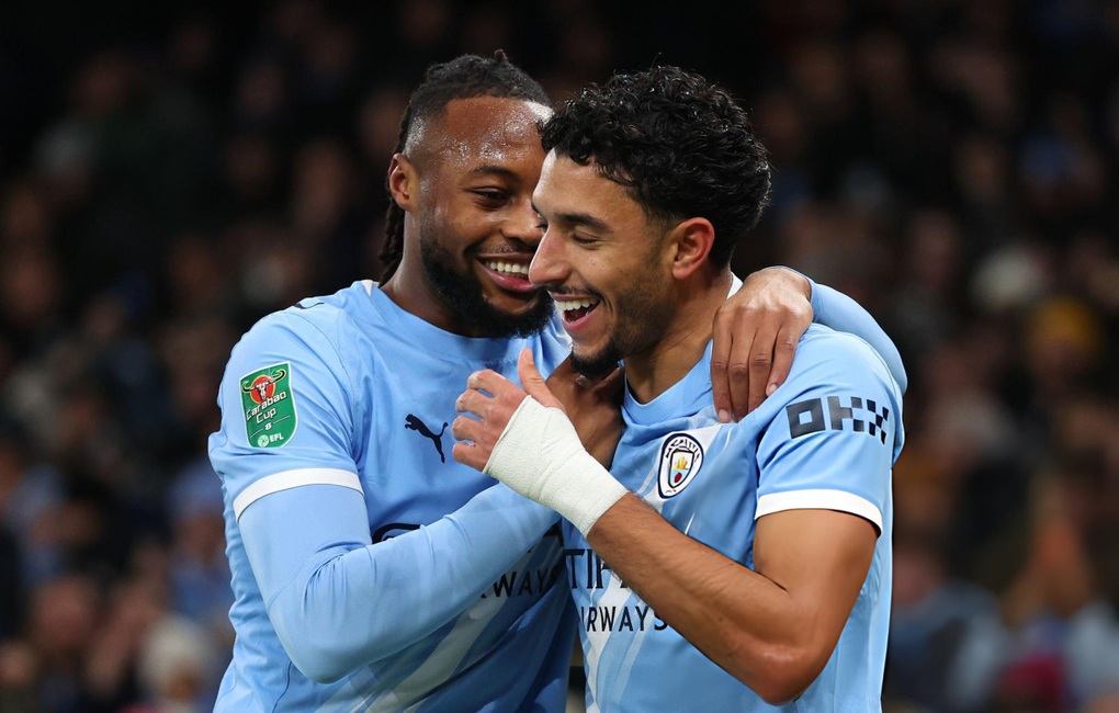 Man City dễ dàng hạ Newcastle, thẳng tiến chung kết cúp Liên đoàn Anh
