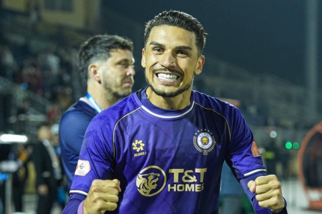 Đỗ Hoàng Hên tuyên bố sẵn sàng lên đội tuyển Việt Nam