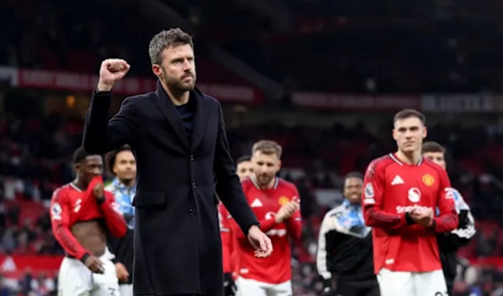 HLV Carrick làm được điều Amorim không thể làm được ở Man Utd