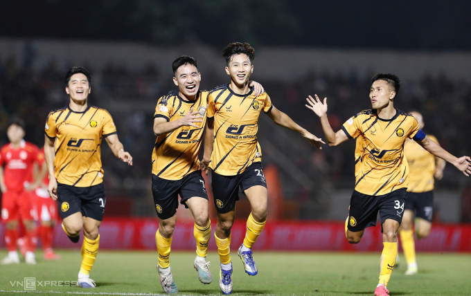 Tuyển thủ Lào giúp Thanh Hóa gieo sầu cho Công an TP HCM