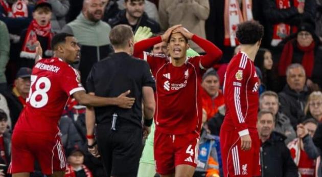 4 nguyên nhân khiến Liverpool thua ngược cay đắng trước Man City