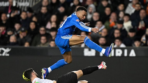 Mbappe tỏa s&aacute;ng đ&uacute;ng l&uacute;c.