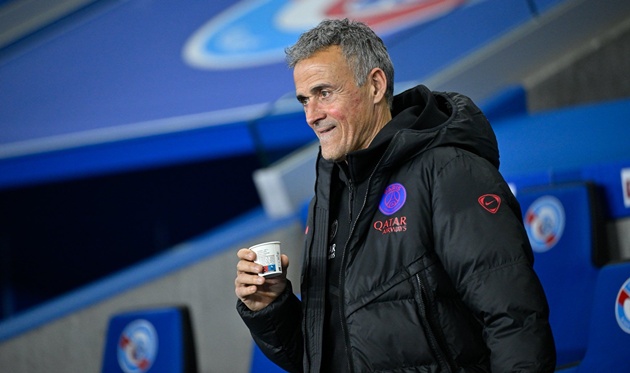 Luis Enrique tuyên bố hạnh phúc tại PSG
