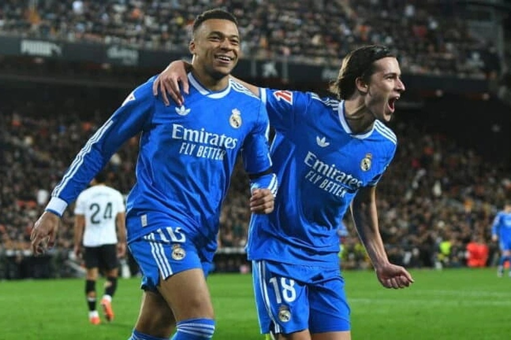 Mbappe lập công, Real Madrid đánh bại Valencia - 2