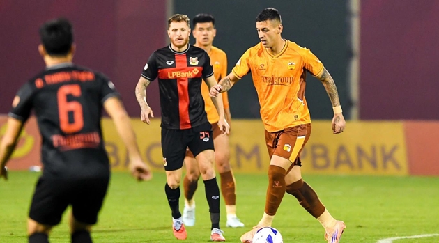 Vì sao V-League trở nên khó lường sau quãng nghỉ dài cho U23?