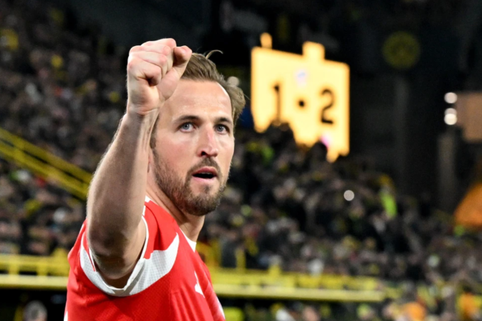 Kane nhắm kỷ lục một mùa Bundesliga của Lewandowski