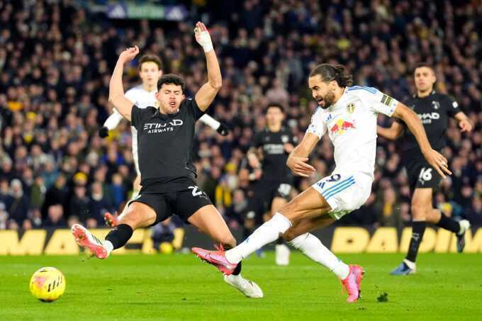 Man City thắng 6 trận liên tiếp