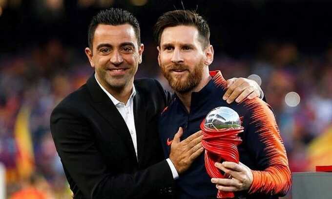 Messi, Xavi thành chủ đề `đấu tố của hai ứng viên Chủ tịch Barca