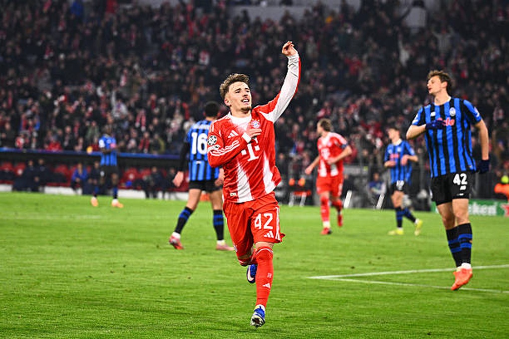 Thắng chung cuộc Atalanta 10-2, Bayern Munich đối đầu Real Madrid ở tứ kết - 2