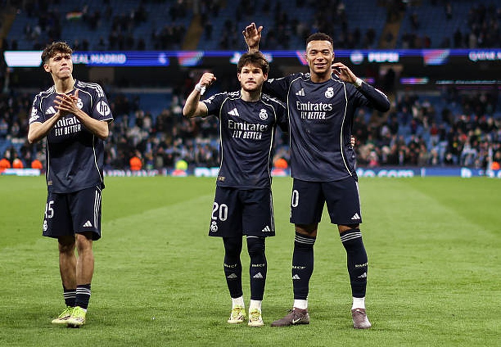 Xác định 4 cặp đấu tứ kết Champions League 2025-2026