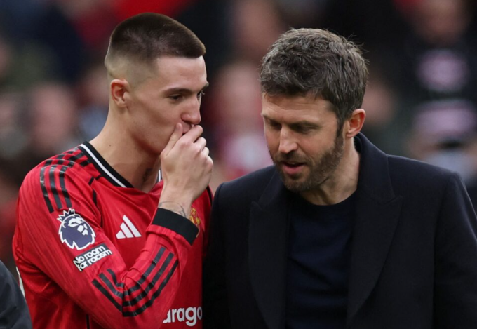 Carrick ca ngợi bản lĩnh Man Utd sau màn ngược dòng