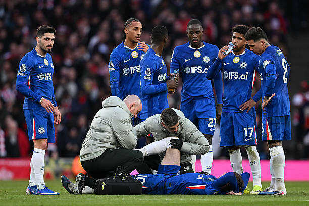 Giải mã 4 lý do khiến Chelsea gục ngã trước Arsenal