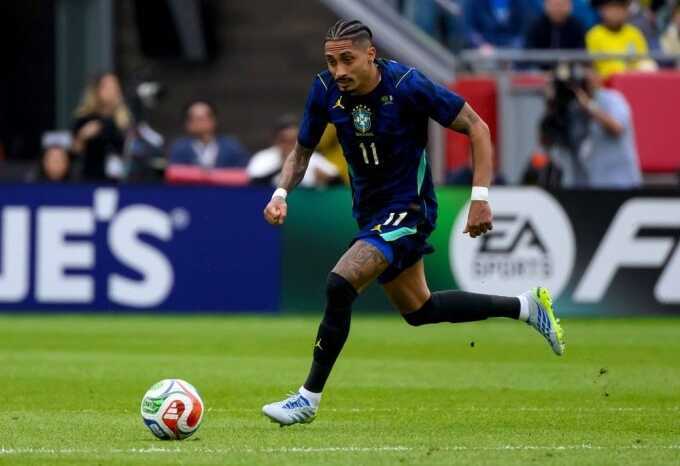 Barca tổn thất nặng trước tứ kết Champions League