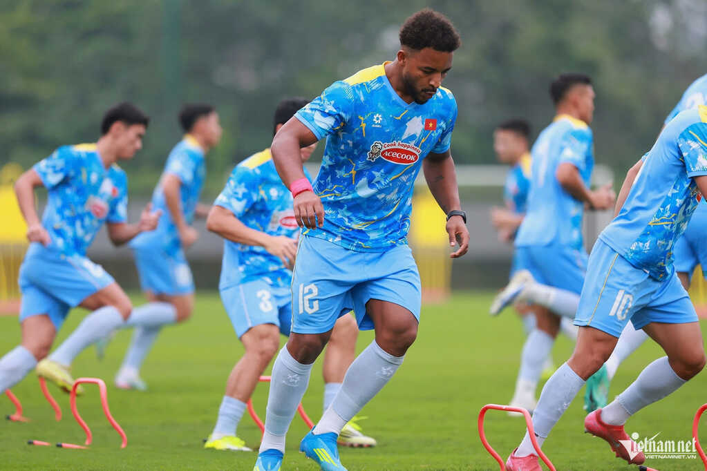 W-tuyen viet nam 3.jpeg