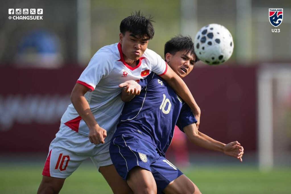 U23 Việt Nam thua U23 Thái Lan bởi đòn phủ đầu